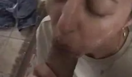 Життя в світі онлайн порно реальне