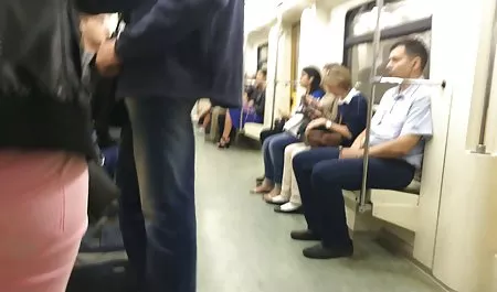 Жінка в саду-пальці її реальне порно з п'яними жорсткі киска
