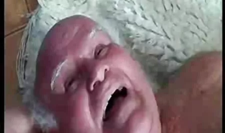 Моїй Матері належить htfkmyjt gjhyj мені