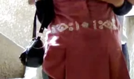 Великі гарячі телиці фургон, камера, і реальне порно на природі 7 ૦